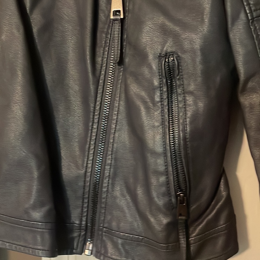 “Leather” jacket - Picture 3 of 5
